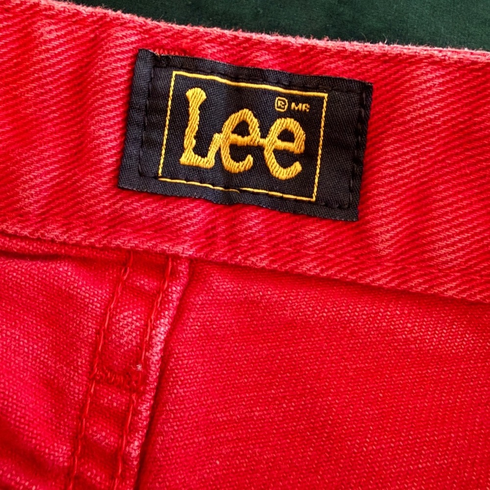 Vintage Lee Gossip Humour Jeans 31 Red High Rise Straight Leg European 90s - Picture 4 of 9